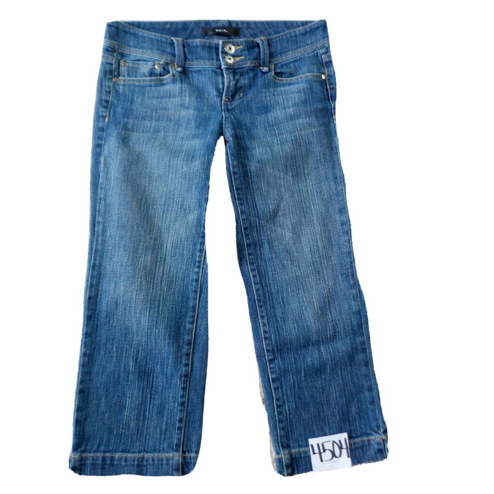 Noir Capri Blue Denim Embroidered Pockets Flowers